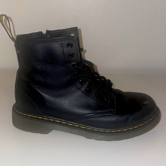 Dr. Martens size 2 - Picture 2 of 5